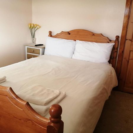 Russell'S Apartman Dingle Kültér fotó