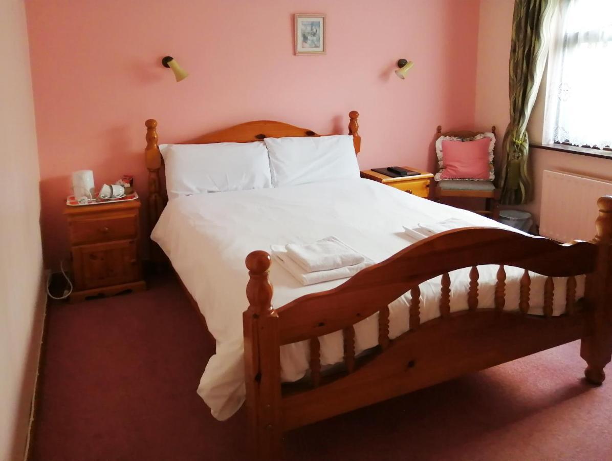 Russell'S Apartman Dingle Kültér fotó