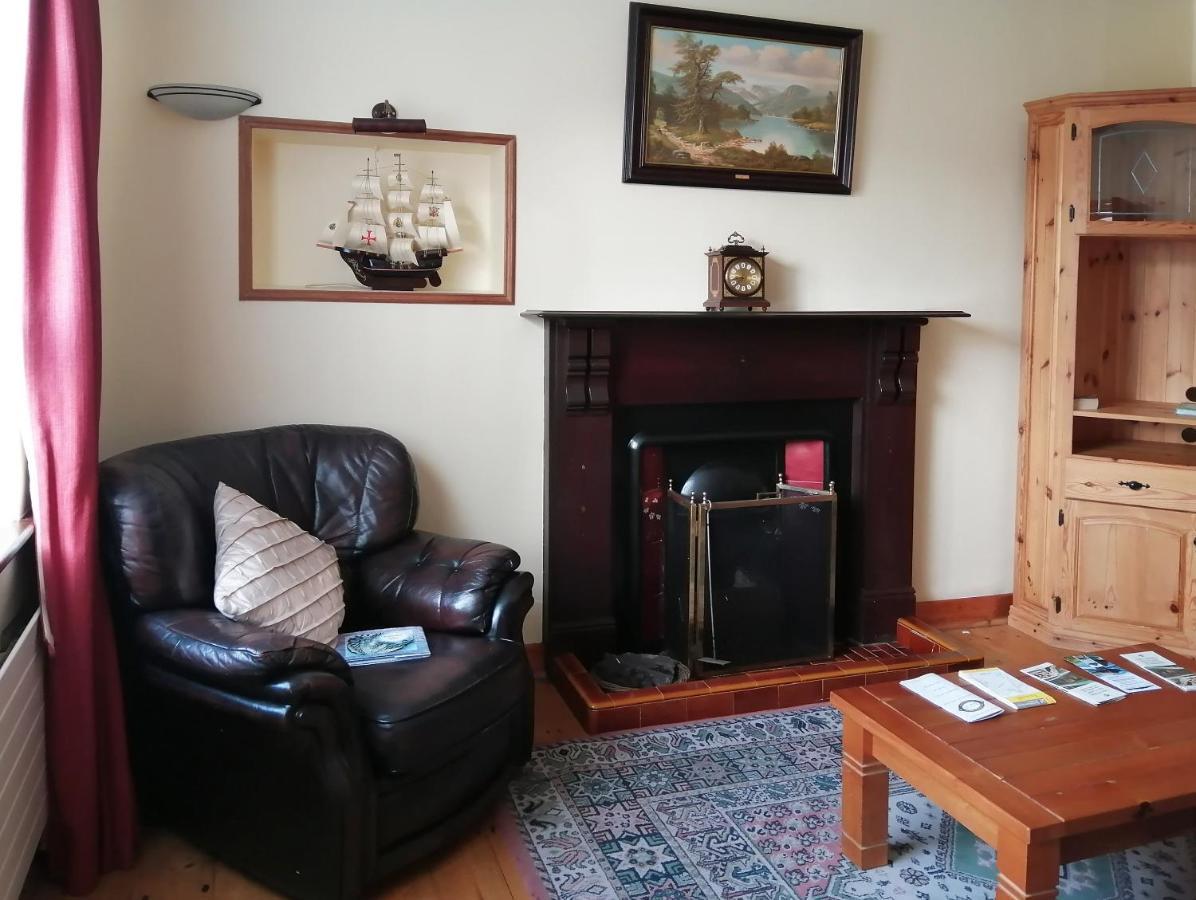 Russell'S Apartman Dingle Kültér fotó