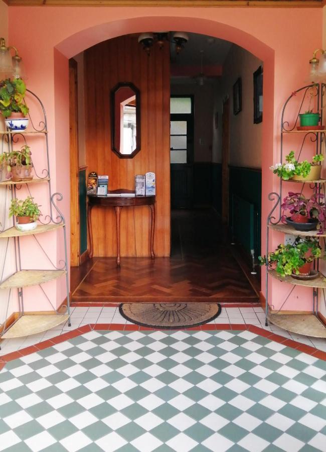 Russell'S Apartman Dingle Kültér fotó